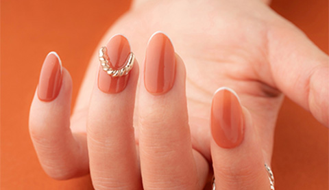 青山のネイルサロン VINGT NAIL シェラックが人気です！