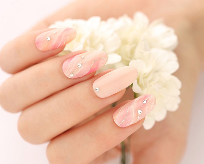 青山のネイルサロン vingtnail オリジナル　縦マーブルデザイン