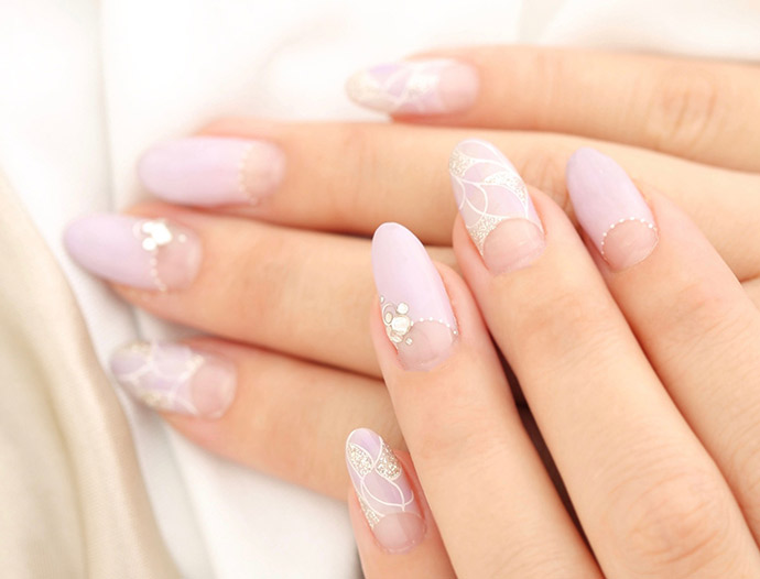 表参道のネイルサロン vingtnail オリジナル フレンチデザイン