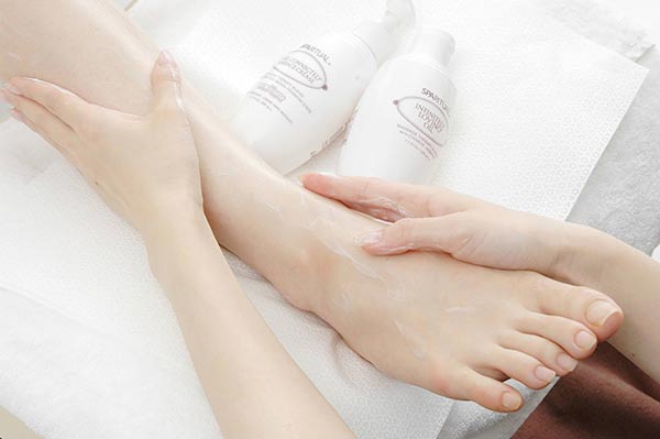 ドイツ式 マシーン角質ケア