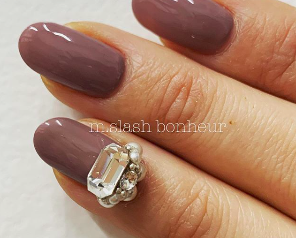 M.SLASH たまプラーザ Ito ネイルデザイン