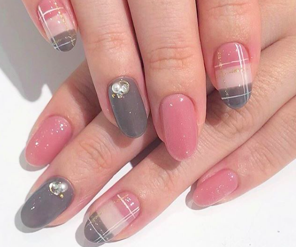 VINGT NAIL 青山：ネイリスト kurihara  ネイルデザイン